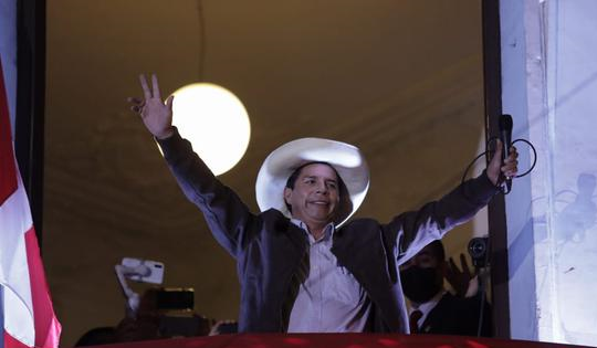  Pedro Castillo en su primer discurso: «Traigo el corazón abierto para todos, en este pecho no hay rencor»