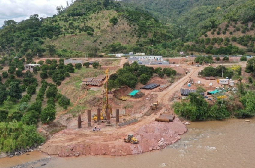  Junín: Contraloría advierte construcción de puente en terreno ajeno al expediente técnico