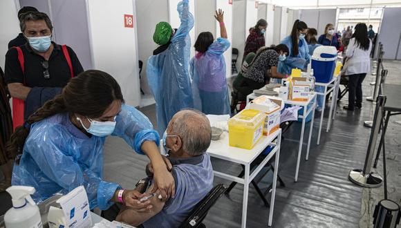  Más de 23 millones 889 mil peruanos ya fueron inmunizados contra el coronavirus