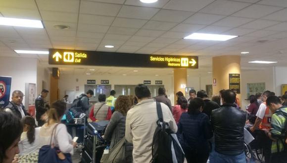  ¿Cuándo y cómo comprar pasajes baratos para vuelos nacionales e internacionales?